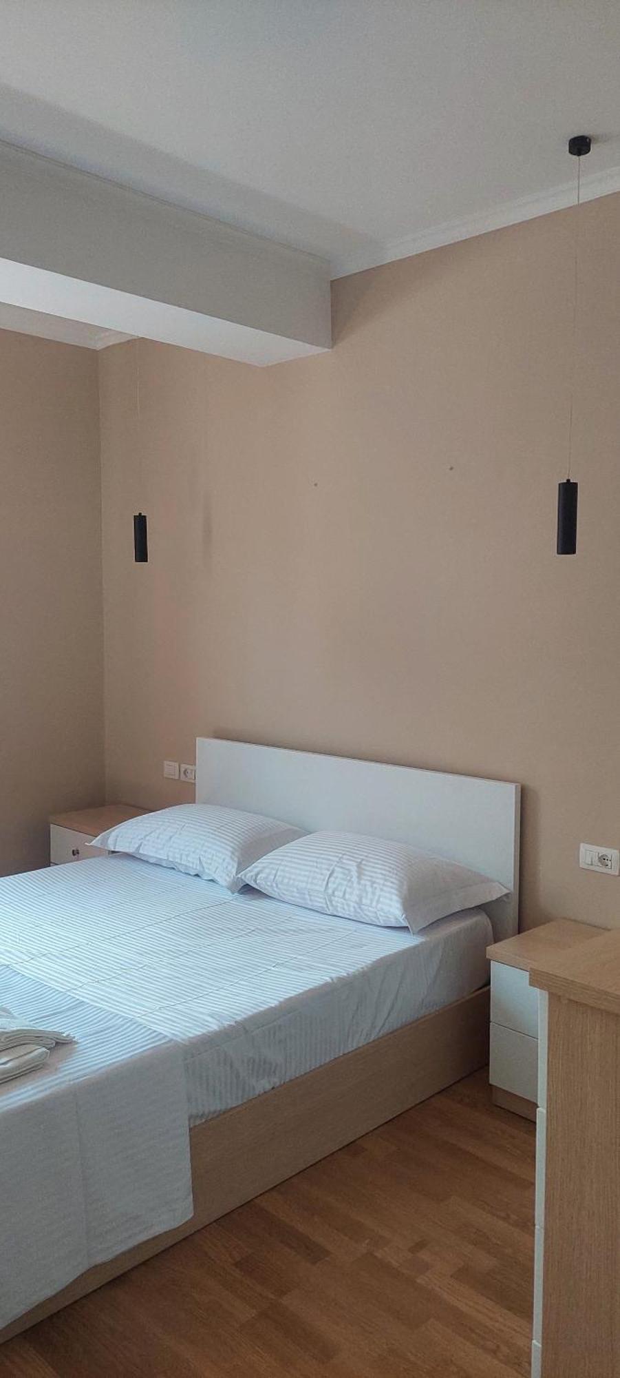 Lu-Er Tirana Center Apartment ภายนอก รูปภาพ